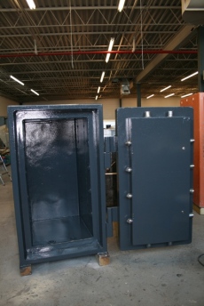 Pre Owned ISD 4020 TRTL30X6 High Security Safe